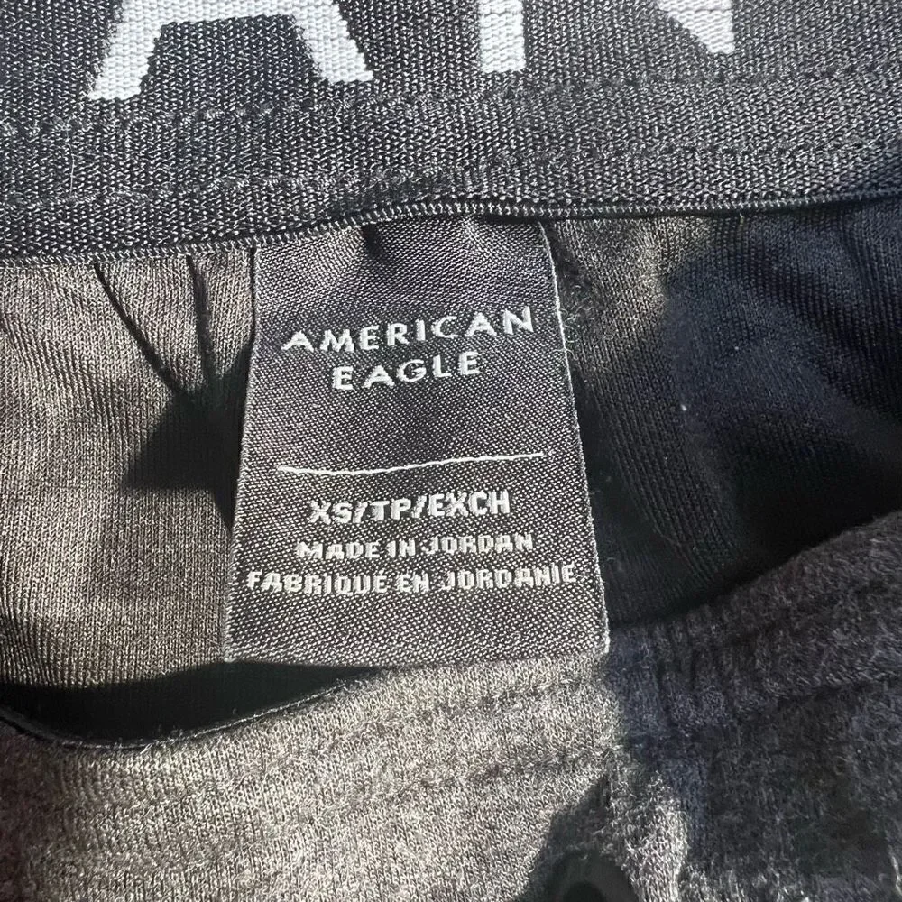 Gray American Eagle zippered pockets AE City Jogger XS